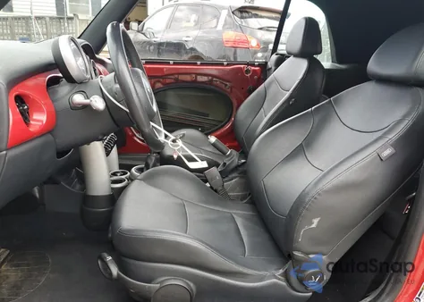 2006 Mini Cooper z USA, uszkodzony, nr VIN WMWRF33536TF65431